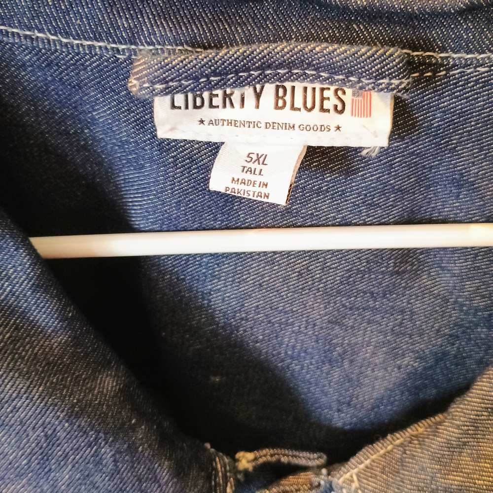 Denim Jacket With Button Closure - image 3